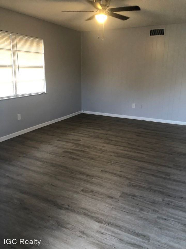 1800 South Street - Photo 2 of 7