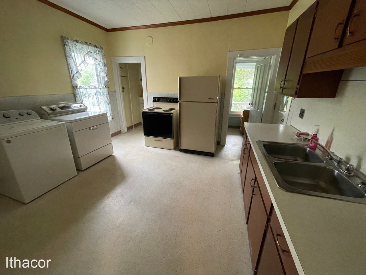 85 Pendleton St - Photo 2 of 8