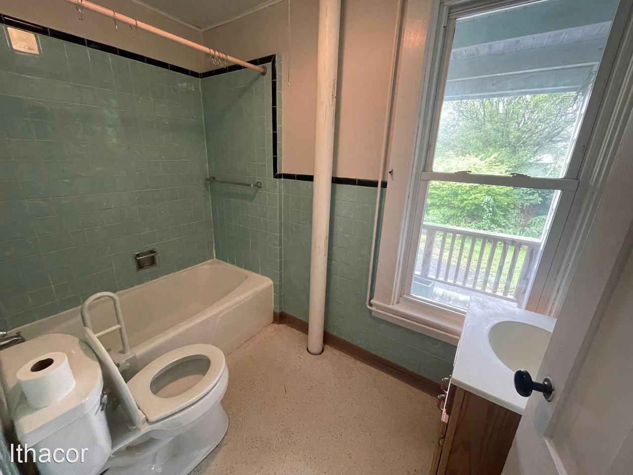 85 Pendleton St - Photo 3 of 8