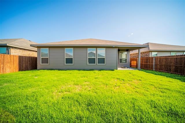 744 Shepperton Way - Photo 3 of 17