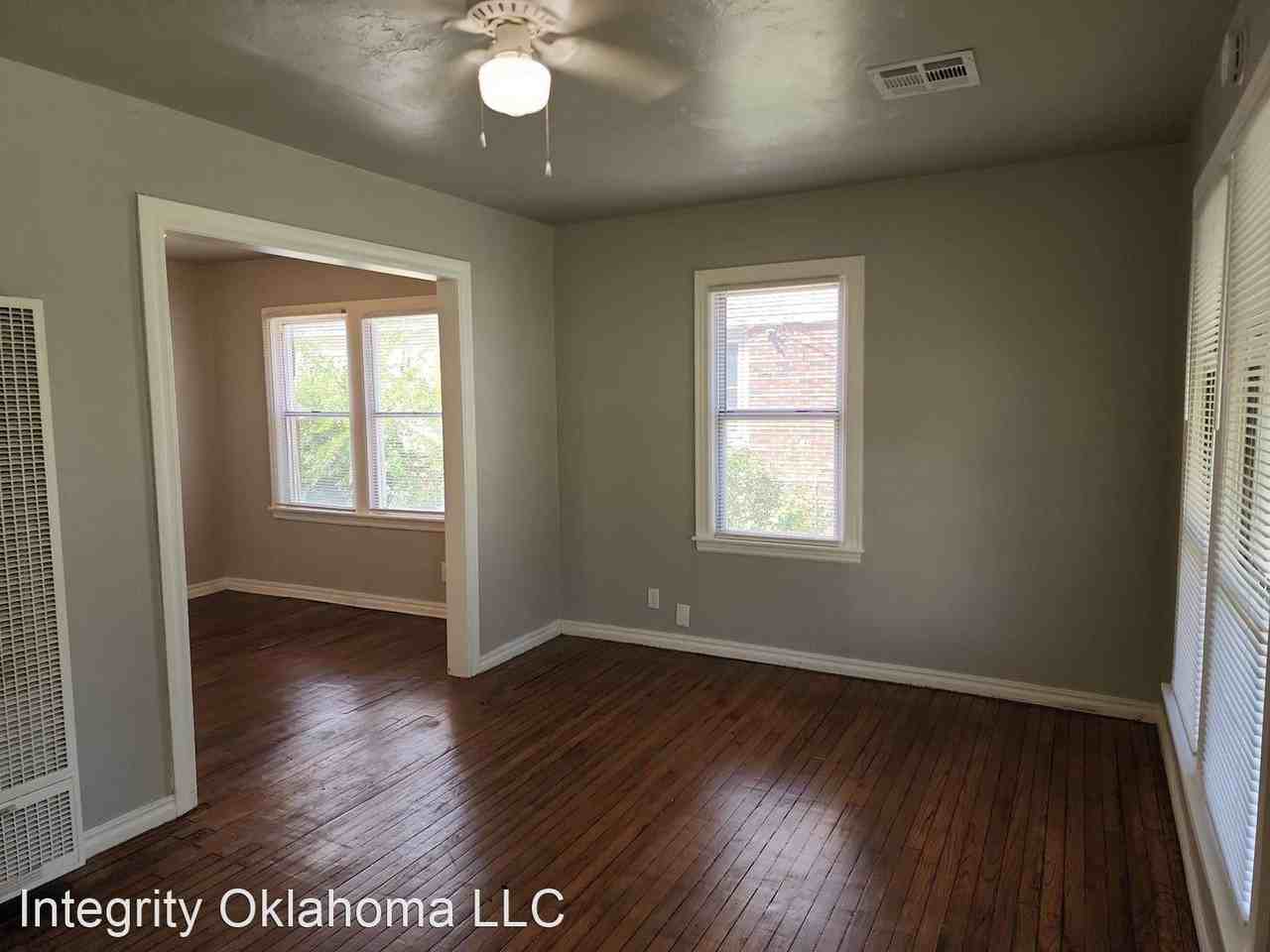 1709 N Page Ave - Photo 2 of 33