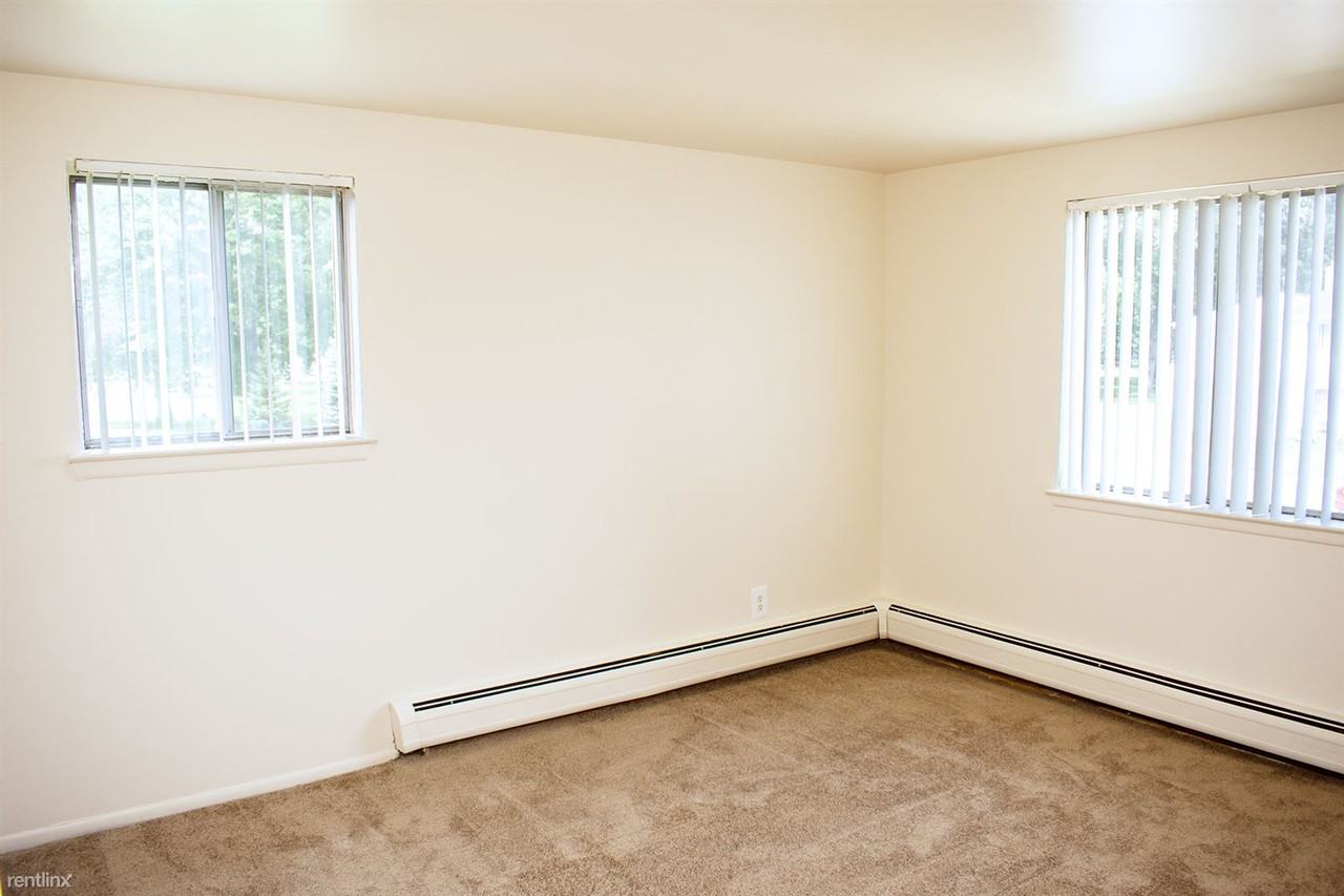 Taylor Park Townhomes - Photo 3 of 11