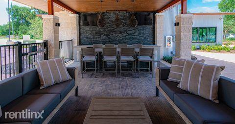 3402 Danville Dr - Photo 3 of 28