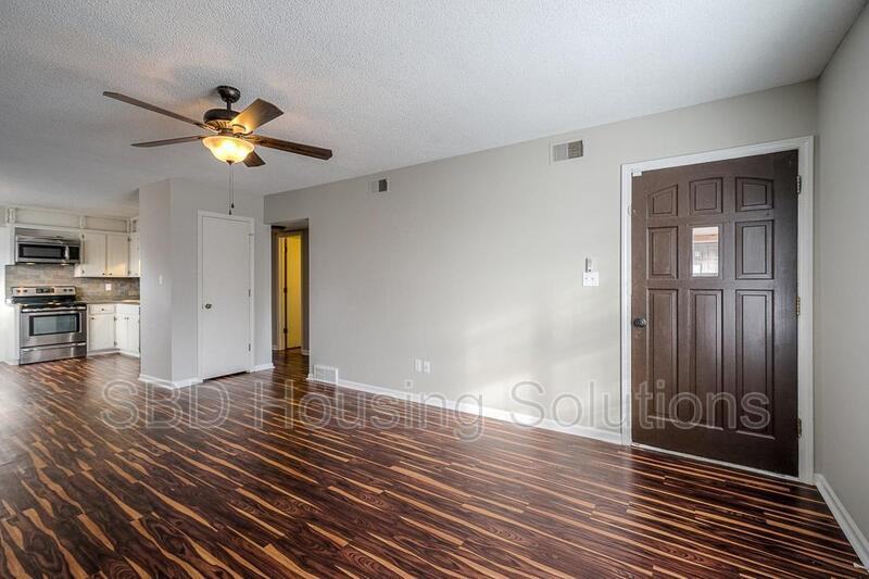 16423 E 29th Street Ct S #B - Photo 3 of 15