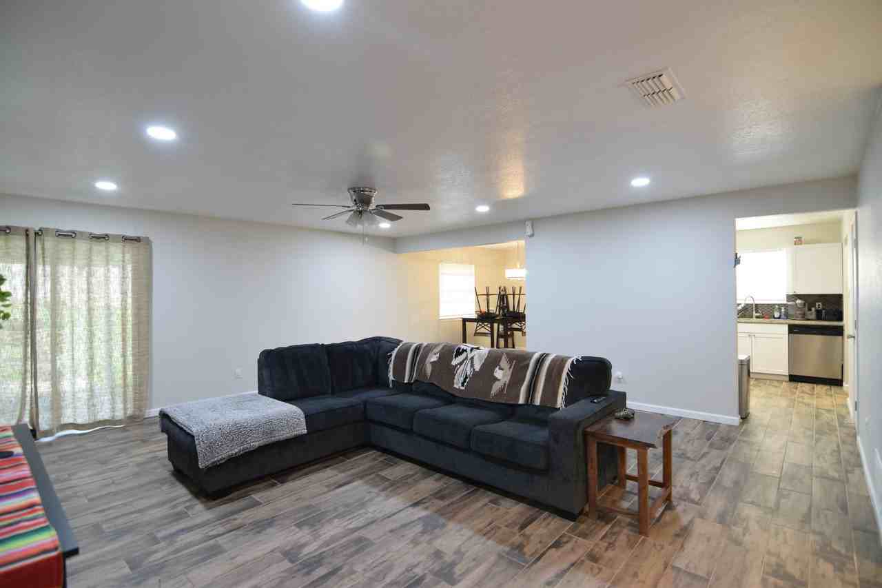4409 Aspen Dr - Photo 7 of 21