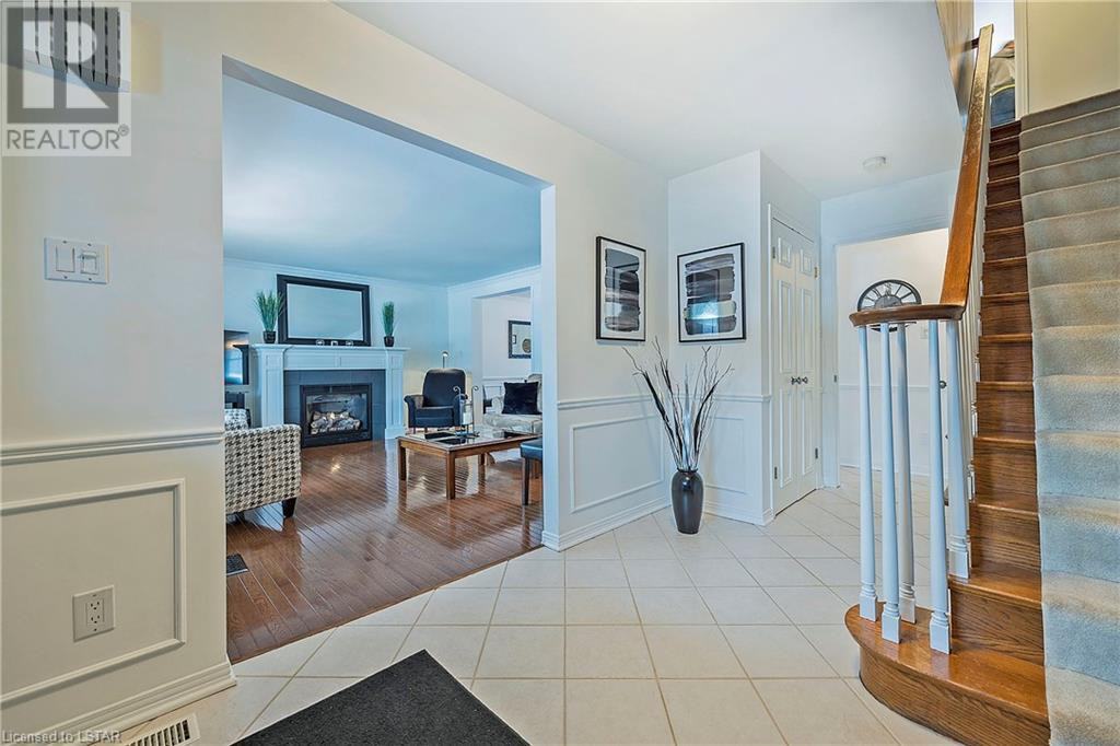 70 Fairlane Rd - Photo 3 of 30