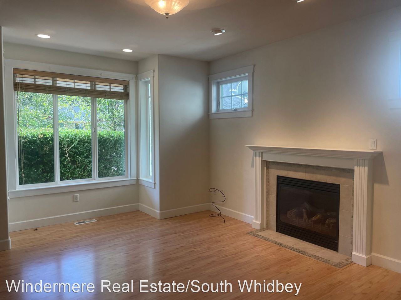 1817 Watkins Rd - Photo 3 of 28