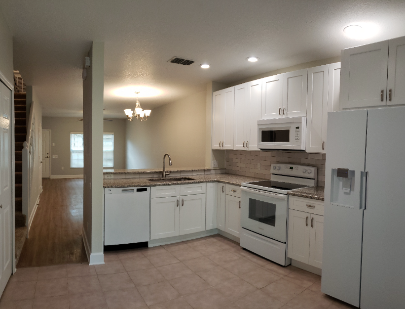 8671 Hunters Key Circle - Photo 7 of 26