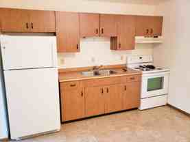 621 N Lincoln St - Photo 1 of 1