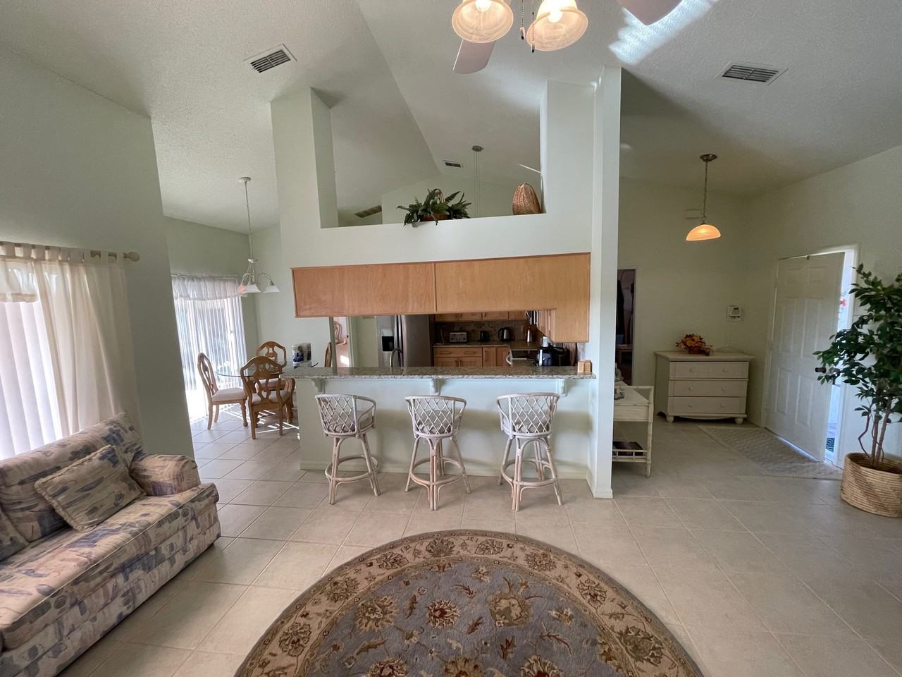 600 Loma Bonita Dr - Photo 3 of 15