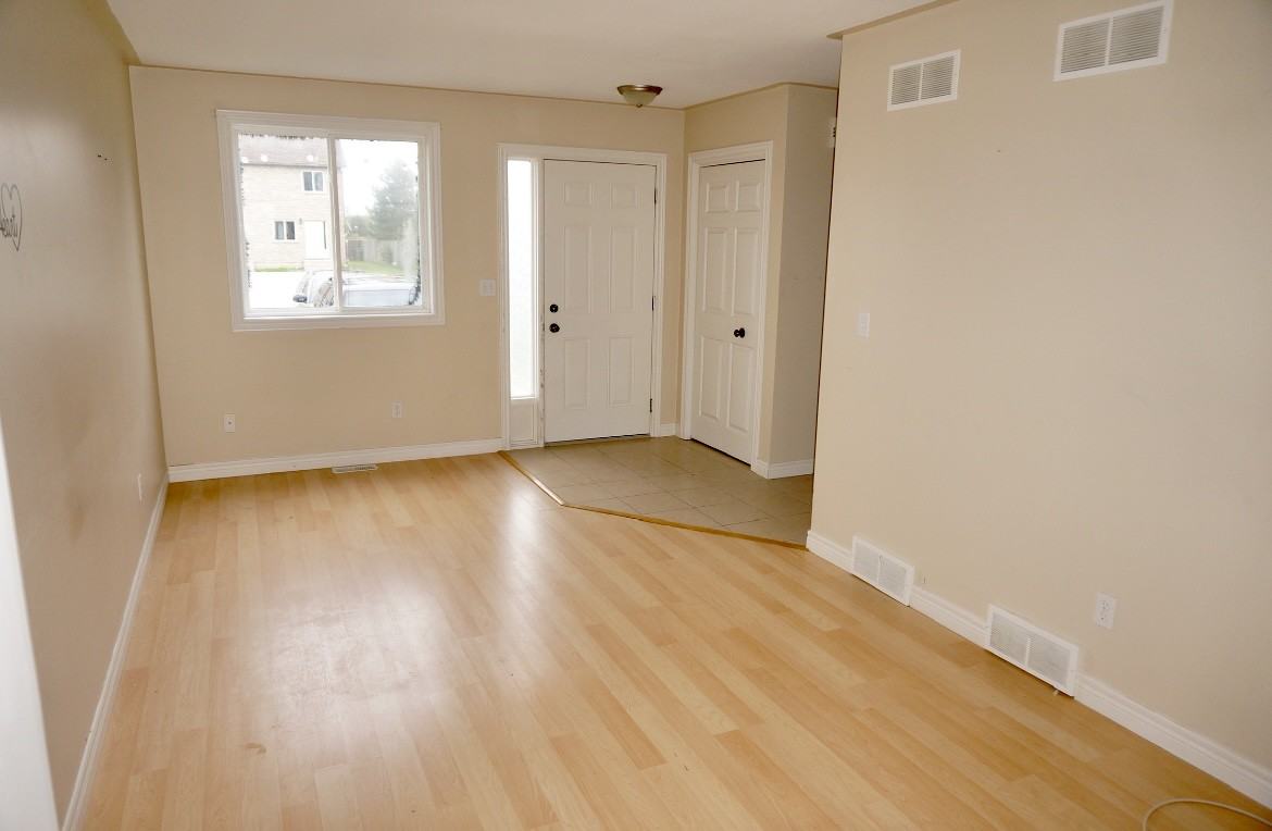 42 Saturn Rd - Photo 2 of 16