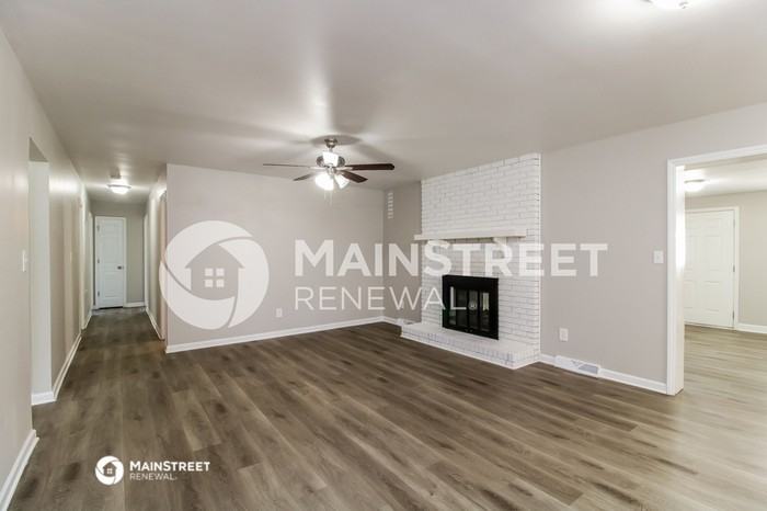 633 Cedar Ln - Photo 3 of 16