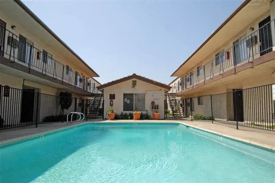 Kenwood Gardens Apartments 9209 Kenwood Dr, Spring Valley, CA 91977