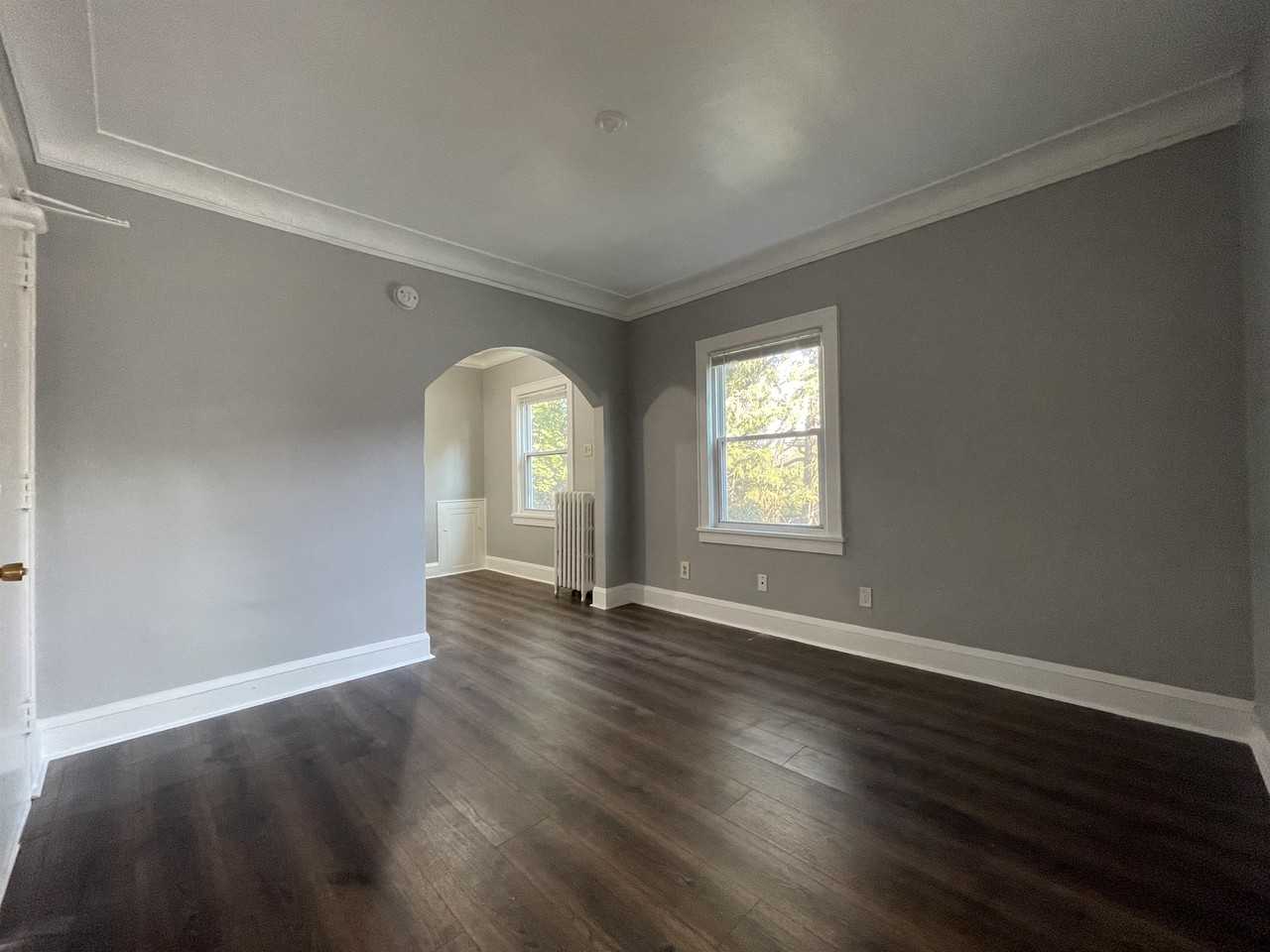 4333 Fremont Ave N #4 - Photo 2 of 14