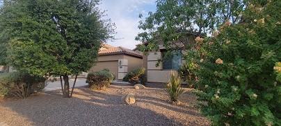 3653 E Sparrow Pl #1 - Photo 2 of 9