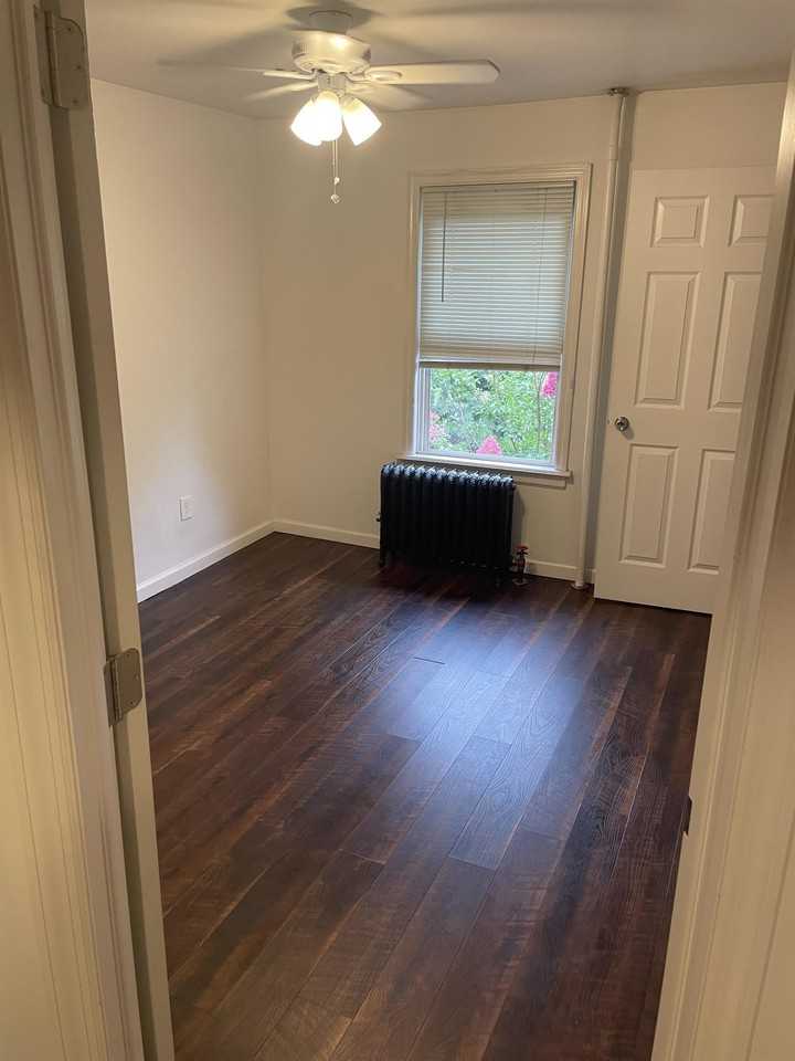 829 Suffolk Ave #10 - Photo 2 of 8