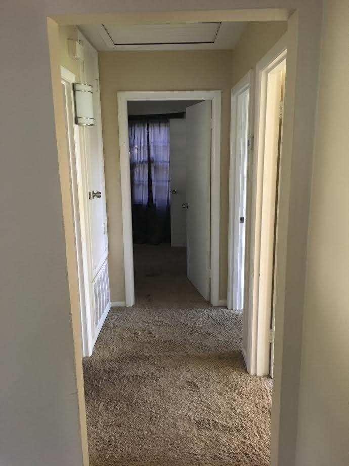 1525 Debra St - Photo 4 of 13