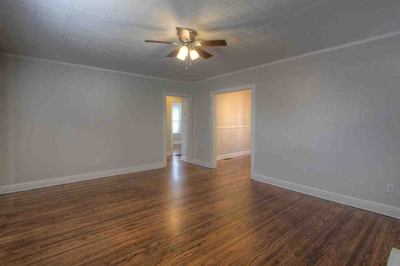 1316 S Knoxville Ave #1 - Photo 6 of 22
