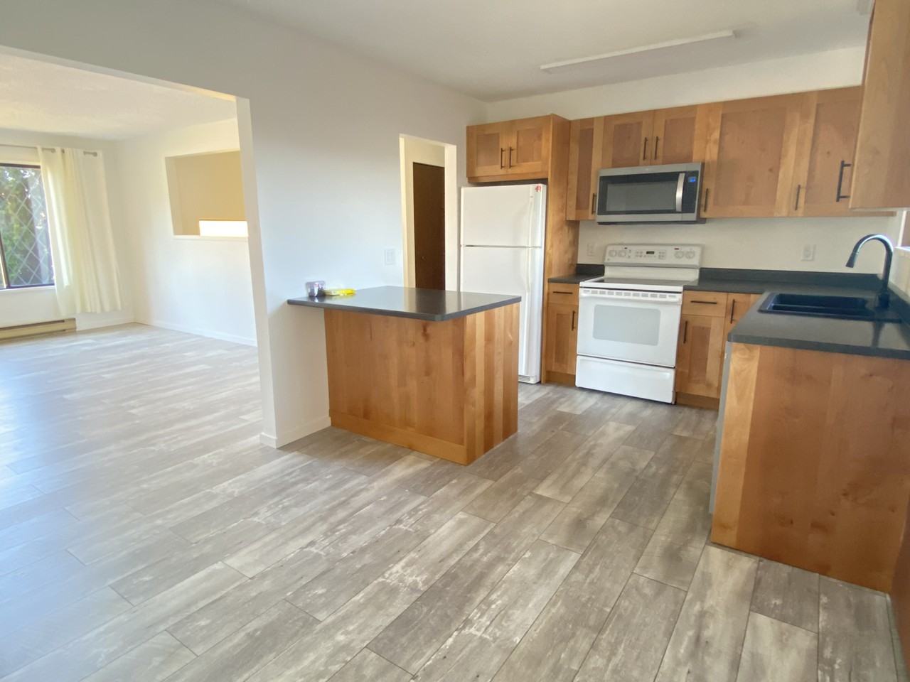 668 23rd St #1 - Photo 2 of 14