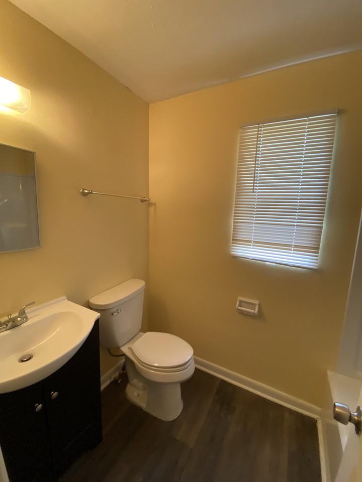 4910 Rhode Island Dr N #1 - Photo 4 of 15