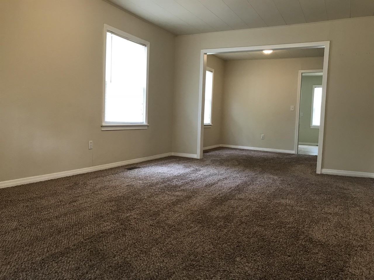 1221 N Louisa Ave #55 - Photo 2 of 9