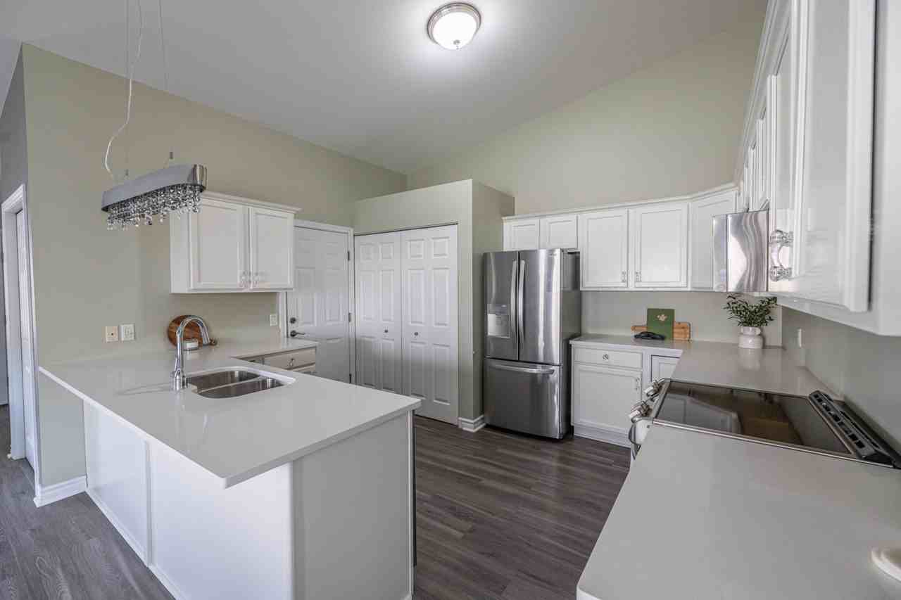 8 Brookside Crt #1 - Photo 3 of 10