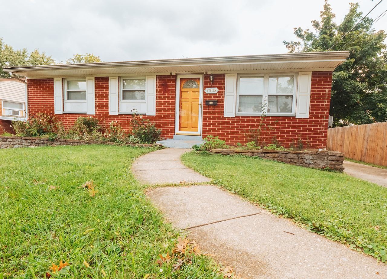 7938 Queens Ave #1 - Photo 2 of 10