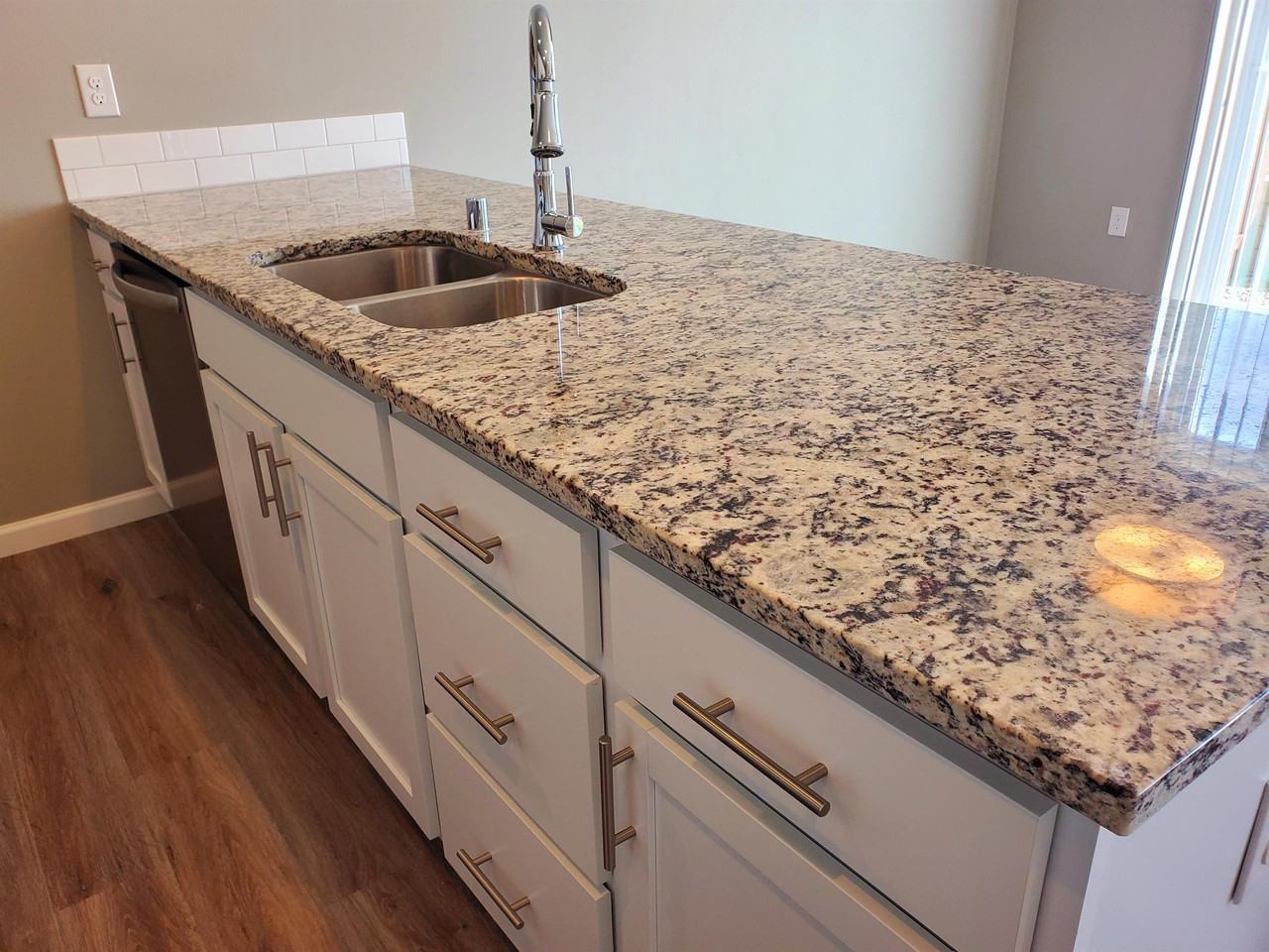 6905 Delaney Lane Northeast #2 - Photo 5 of 30