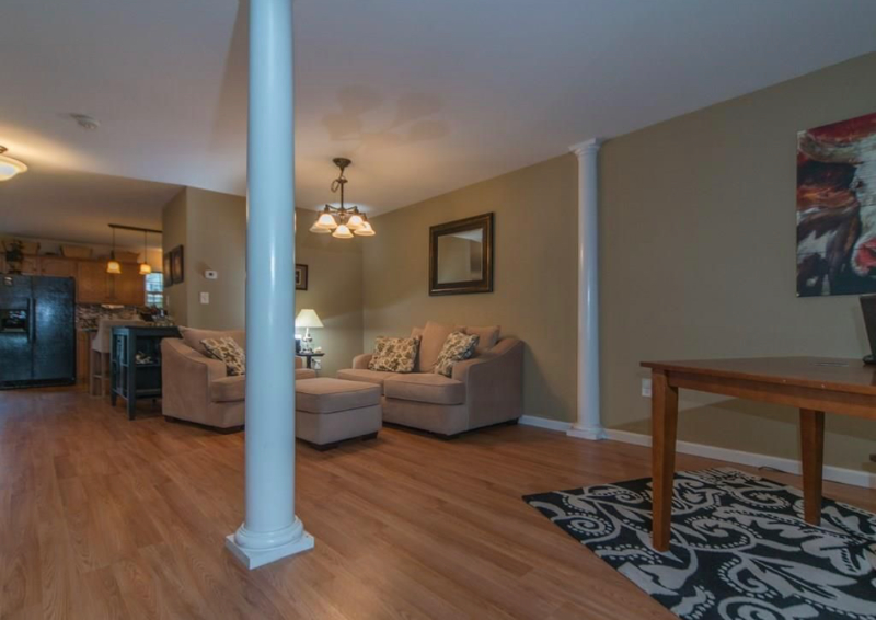 340 Thomas Armor Dr - Photo 3 of 16