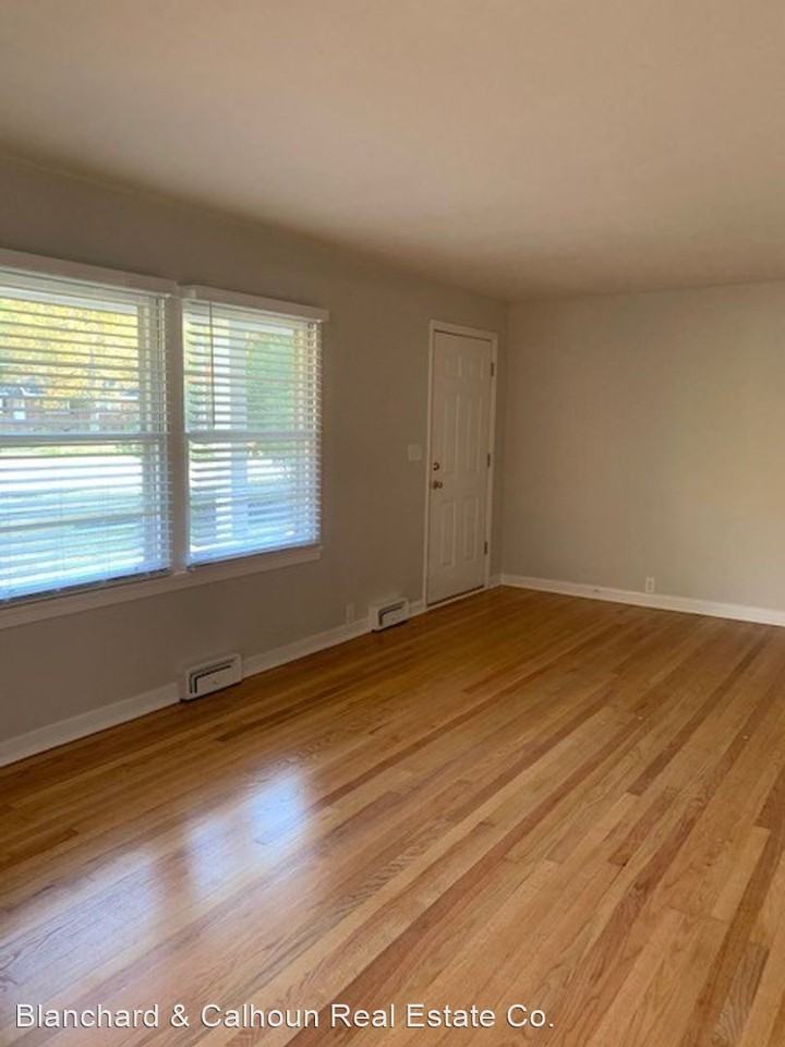 324 Camellia Dr - Photo 3 of 24