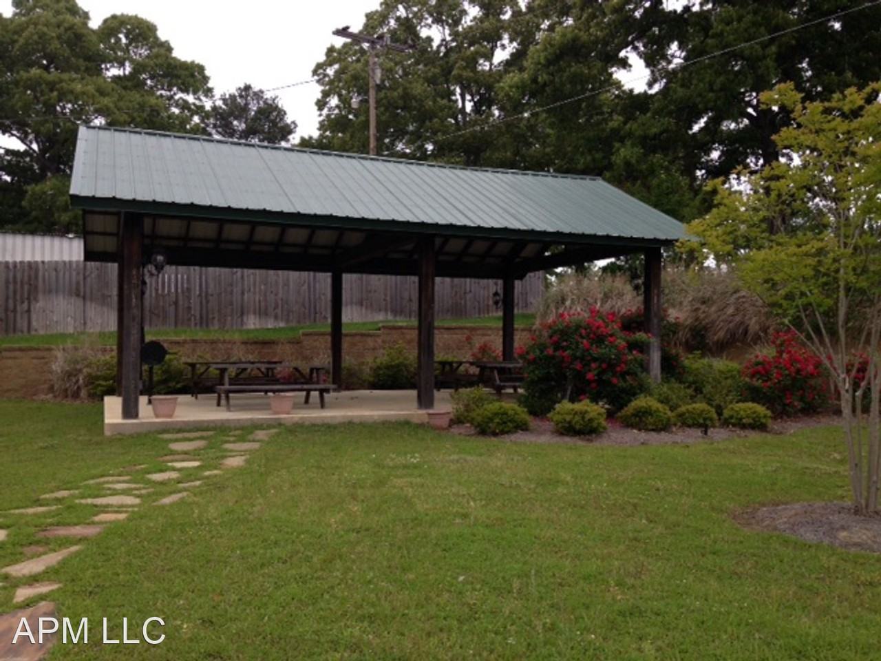 175 Defreese - Photo 2 of 8