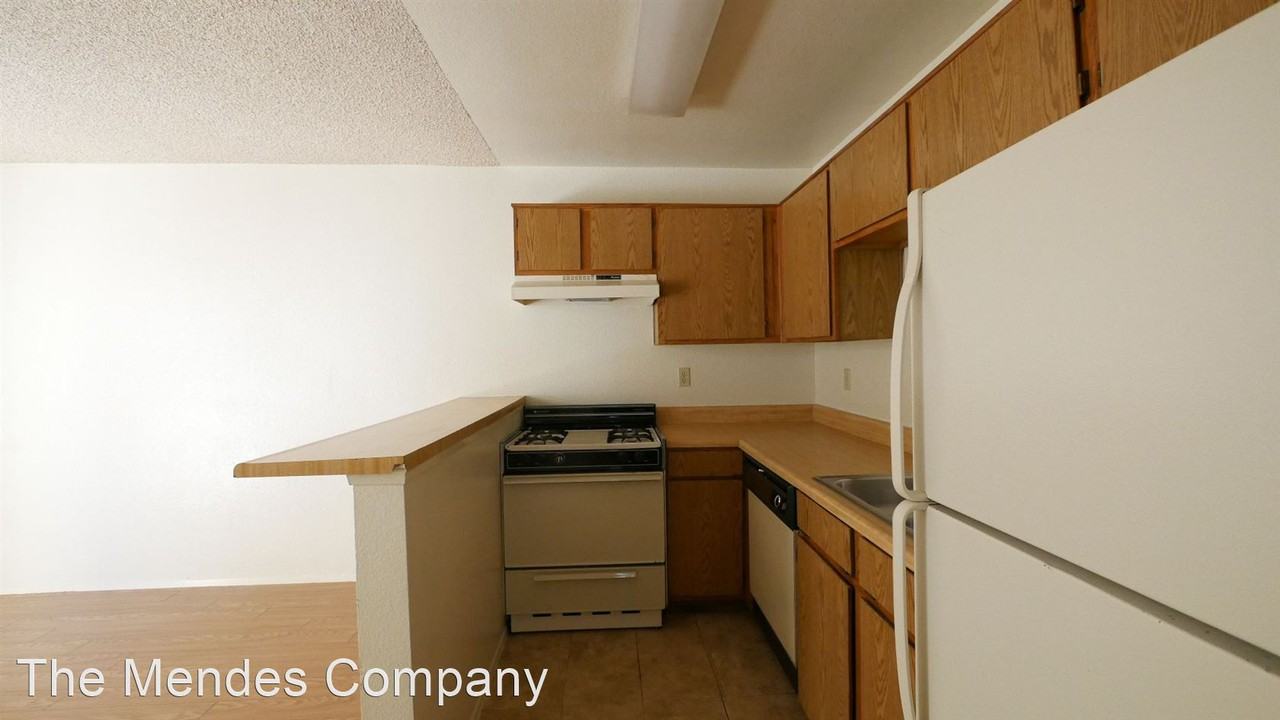 4540 54th St - Photo 3 of 11