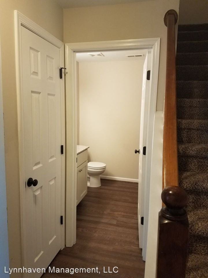 268 Town Pointe Way - Photo 2 of 22