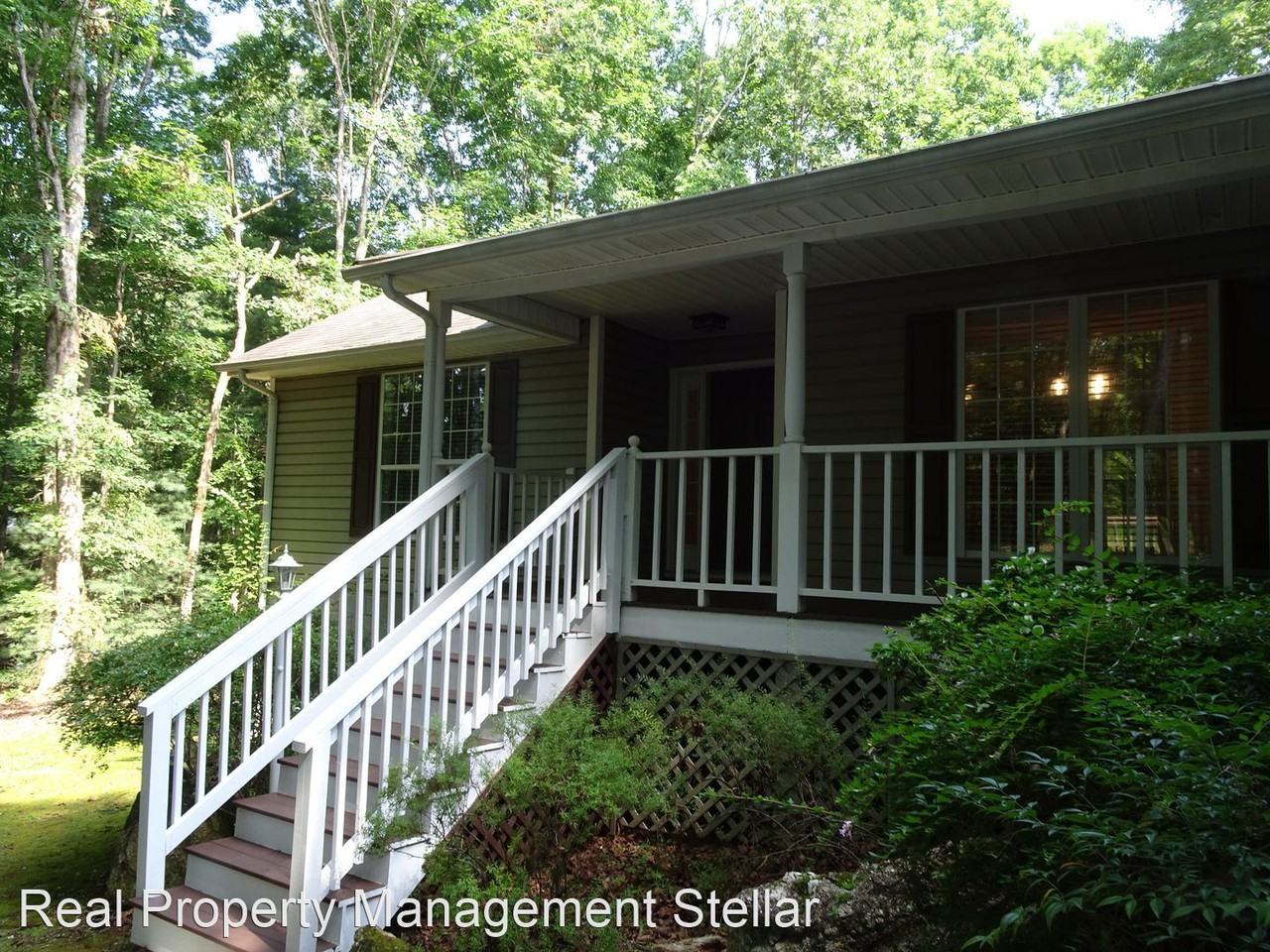 409 Lovelace Rd - Photo 3 of 15