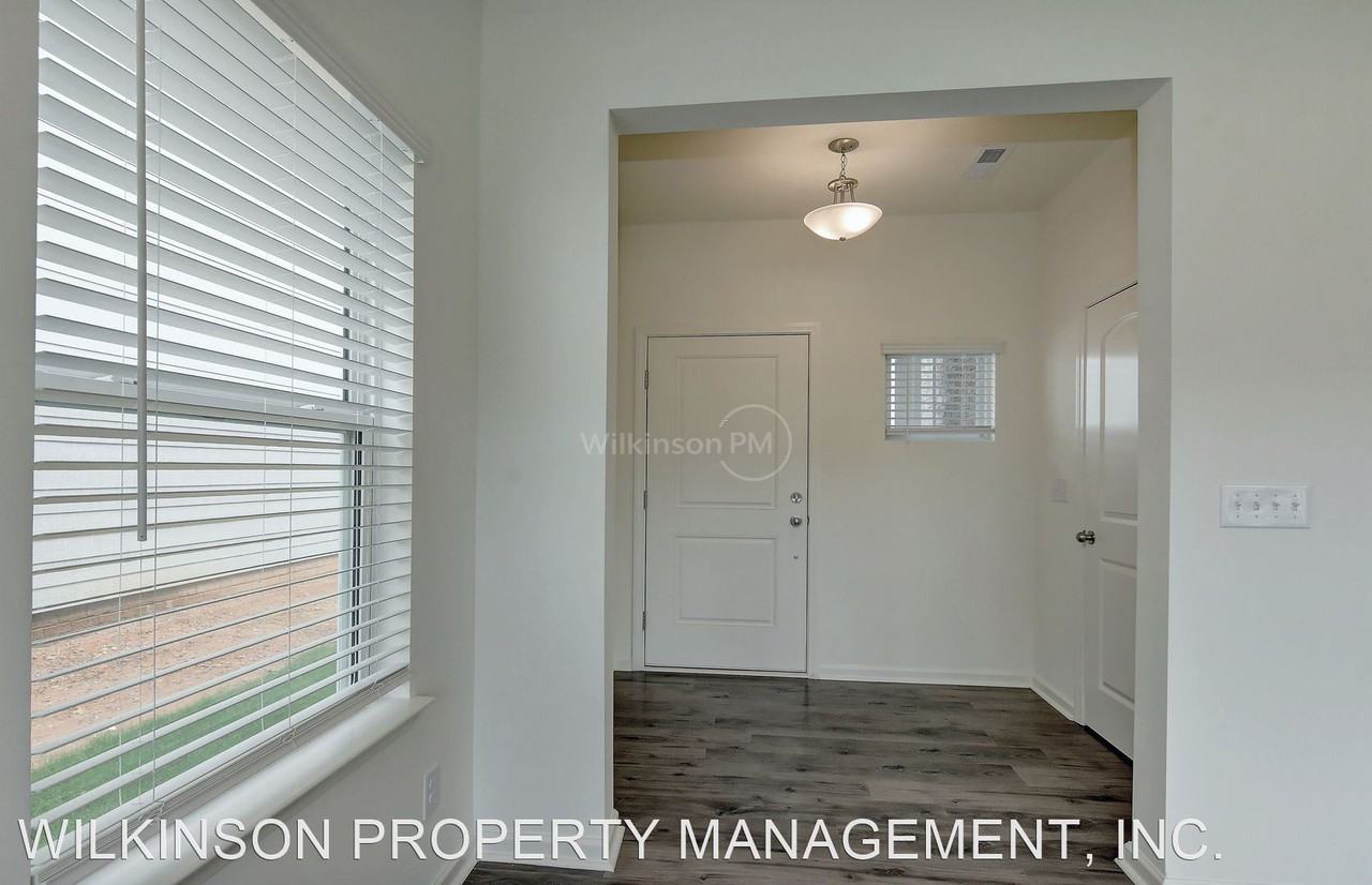 1213 Scotch Meadows Loop - Photo 3 of 29