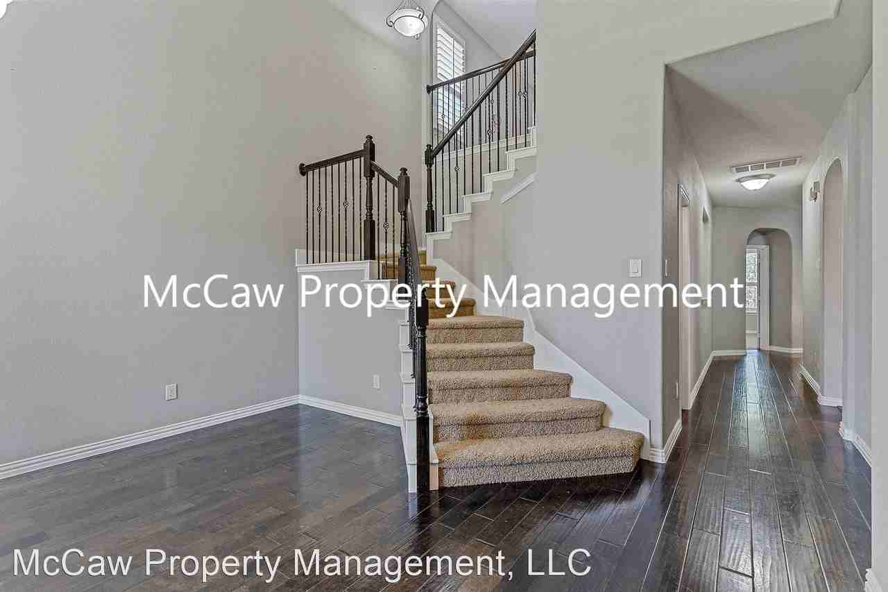 4437 Paula Ridge Ct - Photo 3 of 22