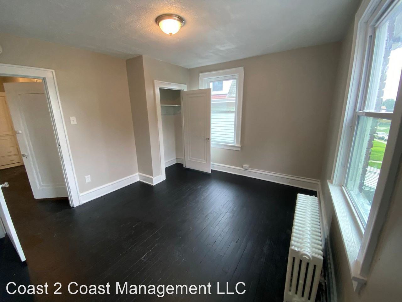 431 Mitchell Ave - Photo 2 of 17