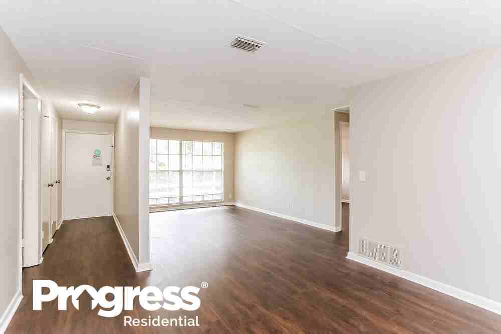 6997 Robert F Kennedy Cir - Photo 3 of 21