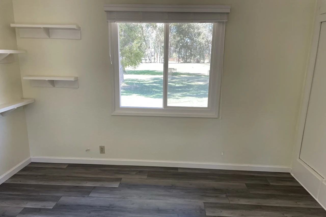 17005 Escalon Bellota Rd - Photo 3 of 10