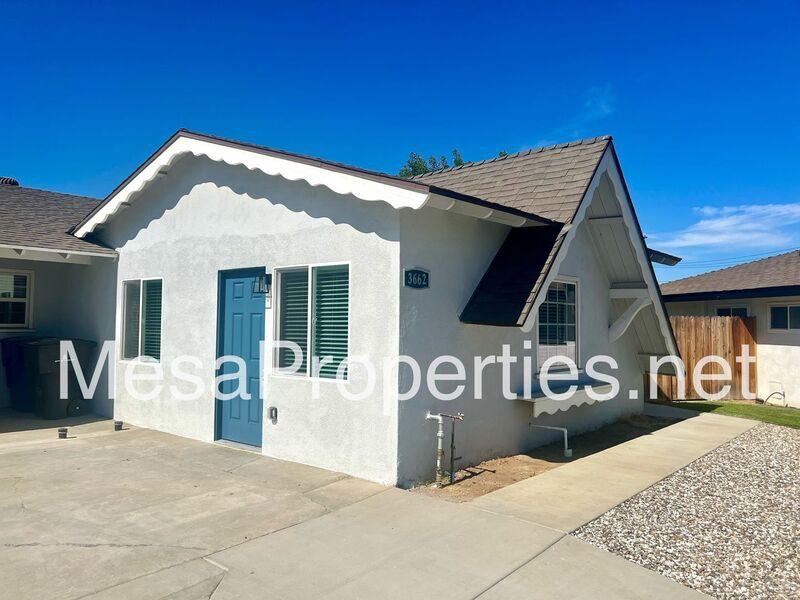 3662 Chateau Ct - Photo 2 of 10
