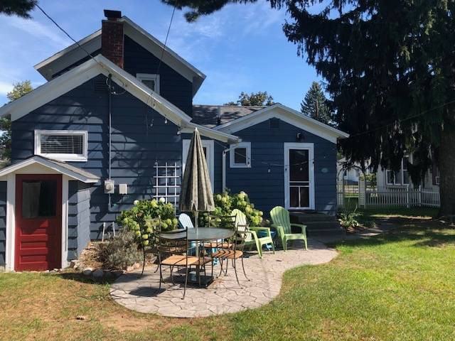 413 N Rath Ave - Photo 3 of 25