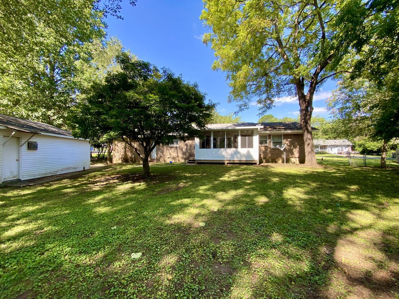 1016 Arnold Rd - Photo 3 of 31