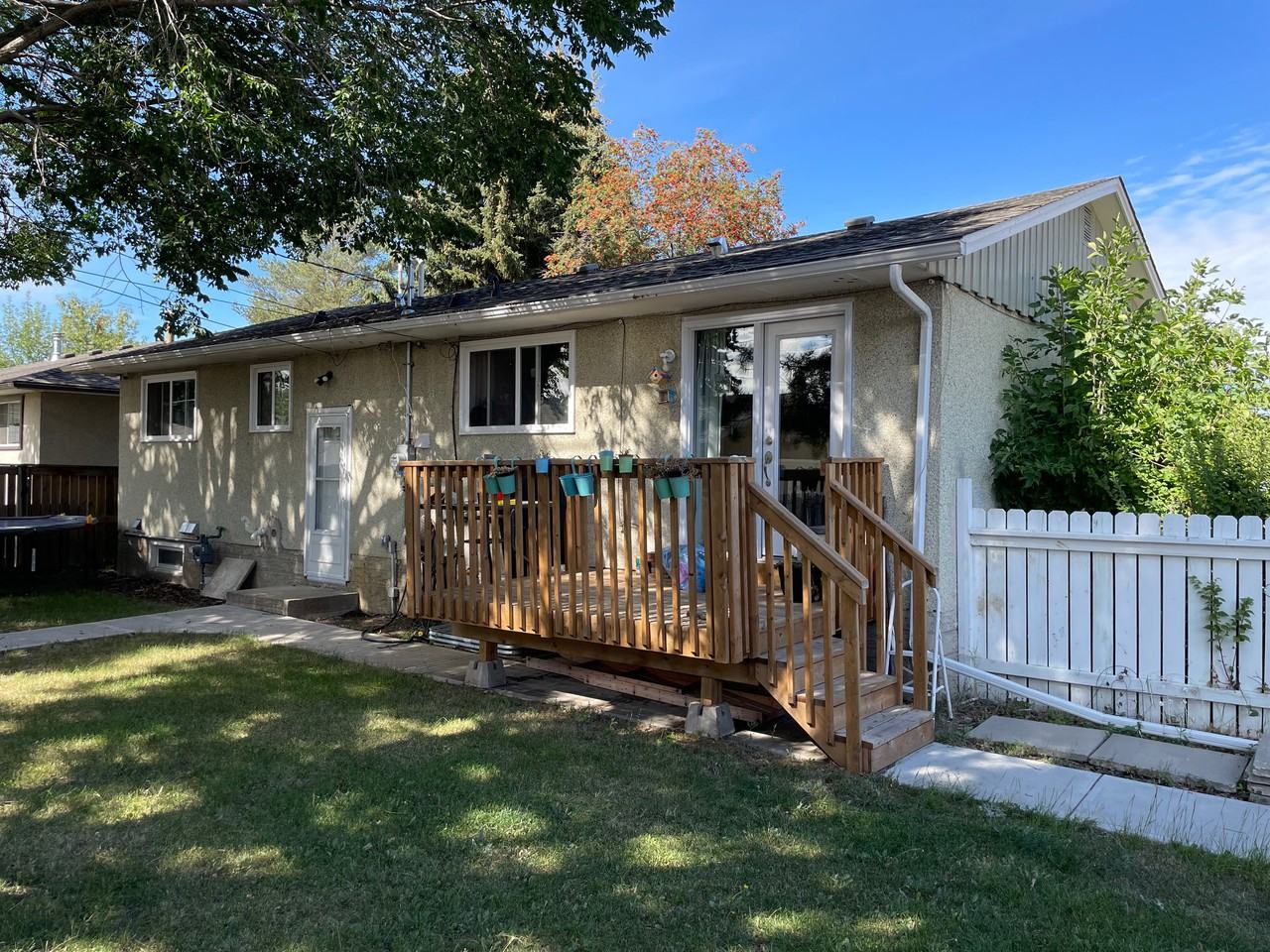 15001 86 Avenue Northwest - Photo 2 of 7