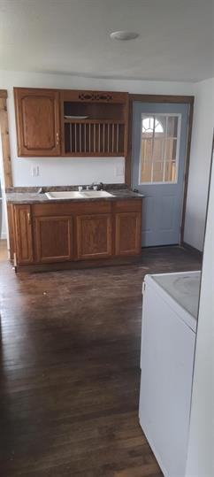 1901 Franklin Street - Photo 2 of 8