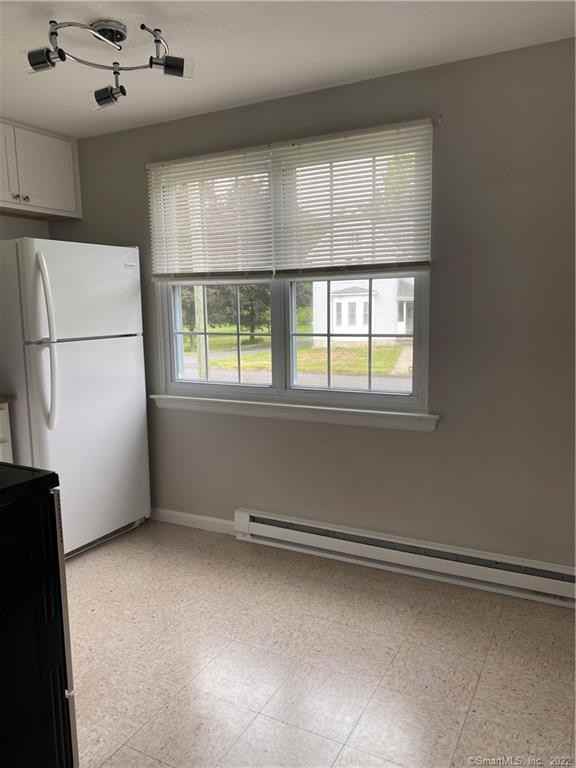 75 New St - Photo 3 of 9