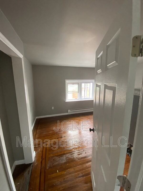 145 N Farson St #3