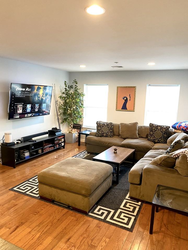 2352 N Park Ave #2-2 - Photo 4 of 7