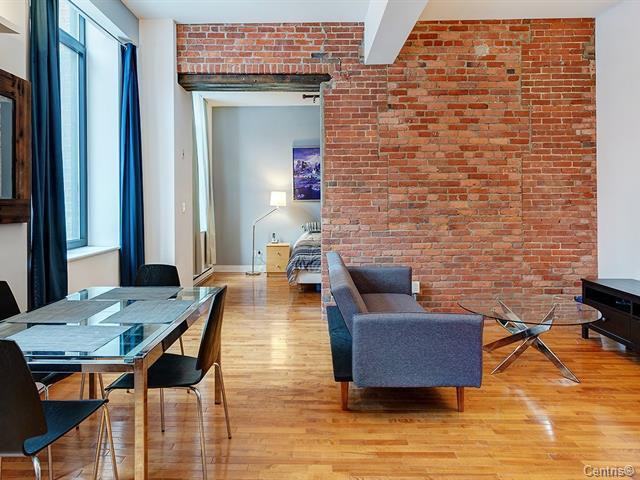 1015G Rue William #202 - Photo 2 of 19