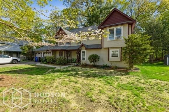 7 Arrowwood Cir - Photo 2 of 28