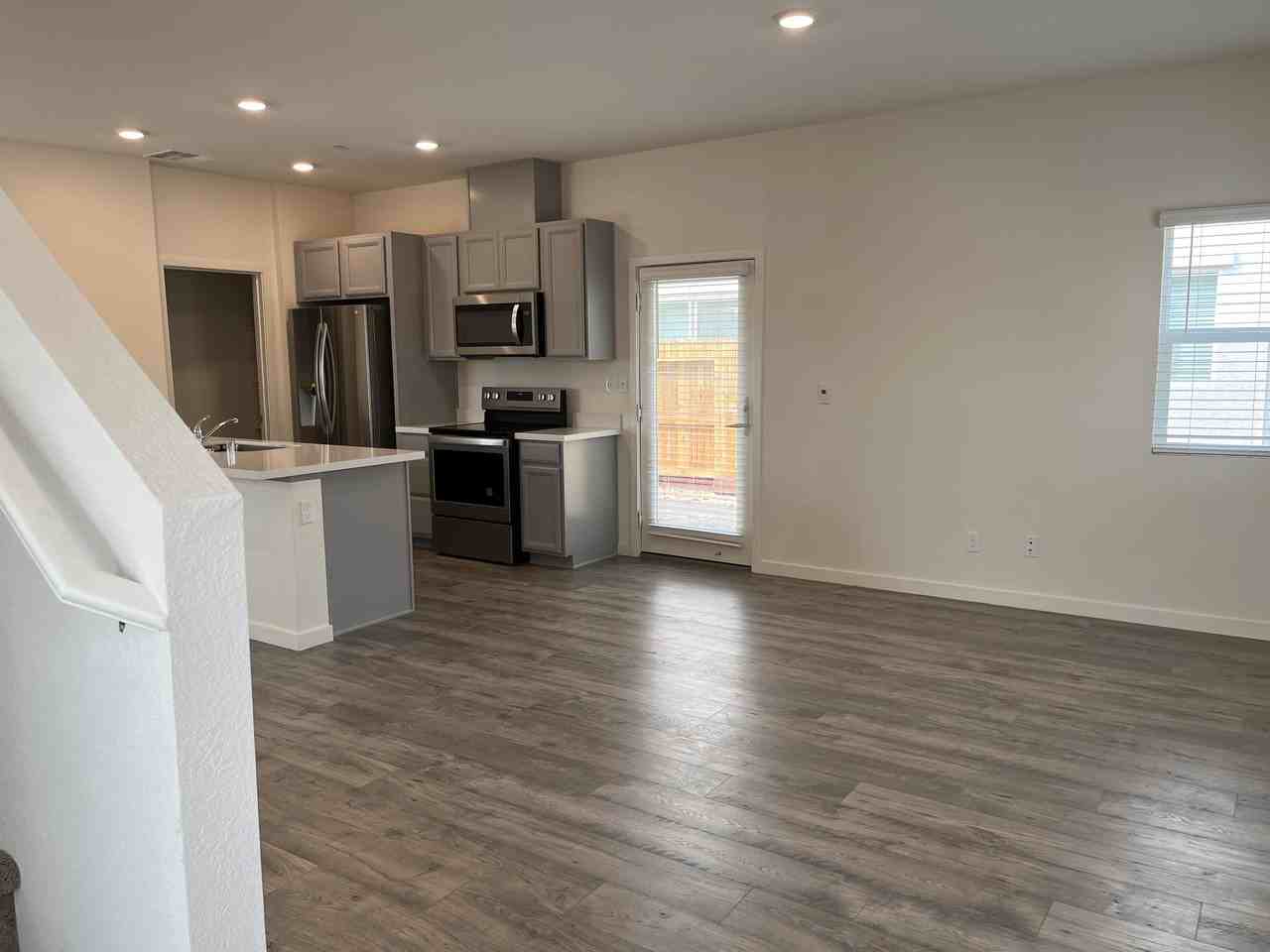 3093 Pruett Dr #1 - Photo 4 of 21